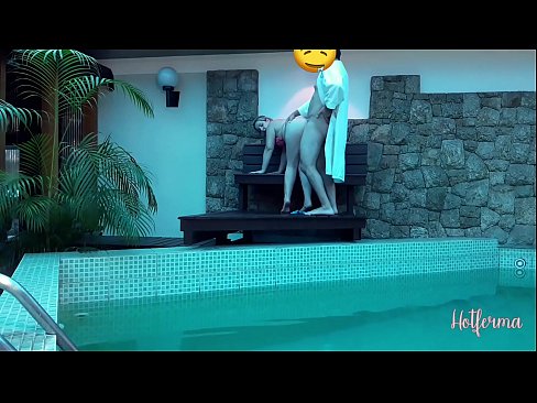 ❤️ Šéf pozve slúžku k bazénu, ale neodolala horúcemu ❌ Šukanie video na sk.onlydesiporn.ru ❌❤