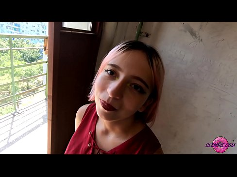❤️ Študentka zmyselne fajčí cudzinca vo vnútrozemí - strieka mu na tvár ❌ Šukanie video na sk.onlydesiporn.ru ❌❤